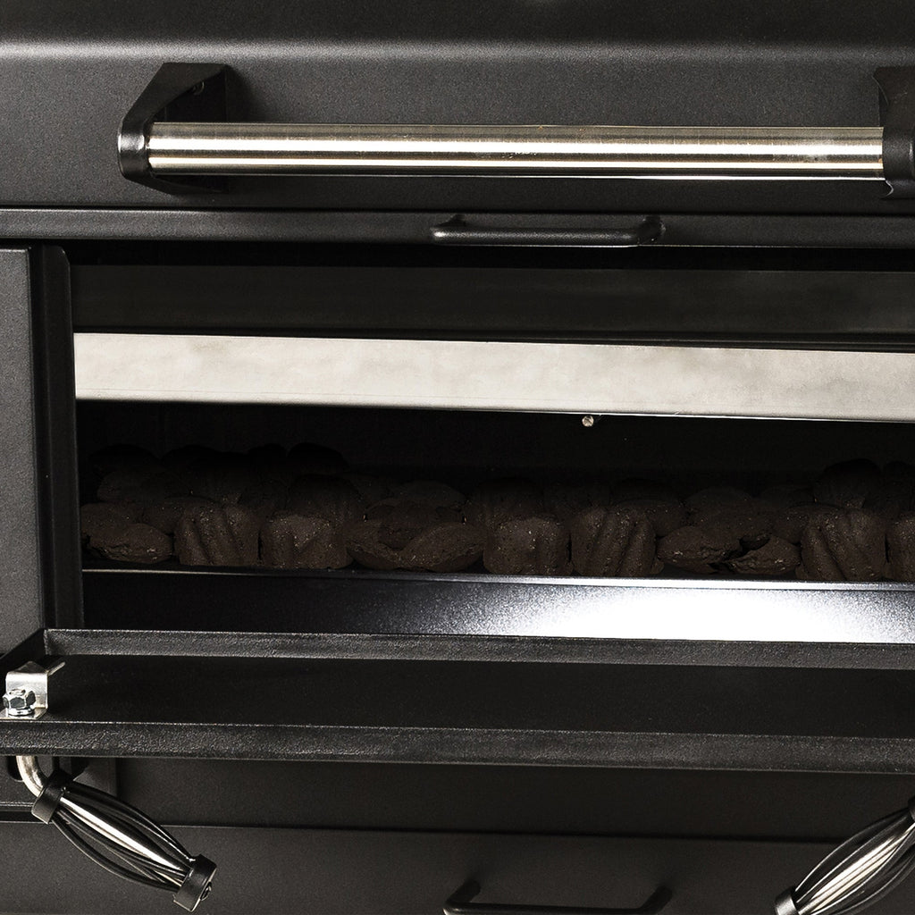 Masterbuilt® 36-inch Charcoal Grill